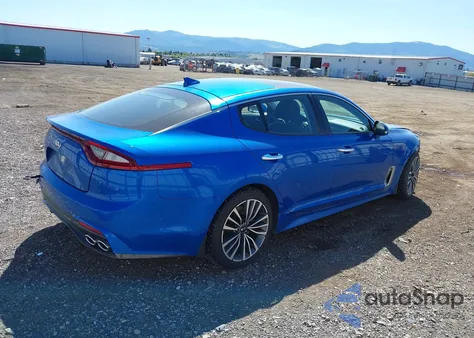 2018 Kia Stinger Premium from USA, damaged, VIN KNAE25LA8J6016976